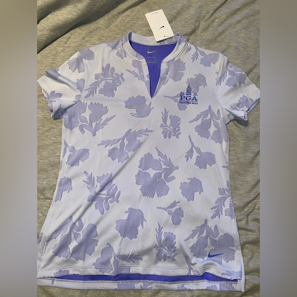 NIKE Women’s 2022 PGA Championship Golf Shirt